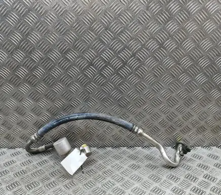 Volvo V40 Cross country Air conditioning (A/C) pipe/hose 31467911