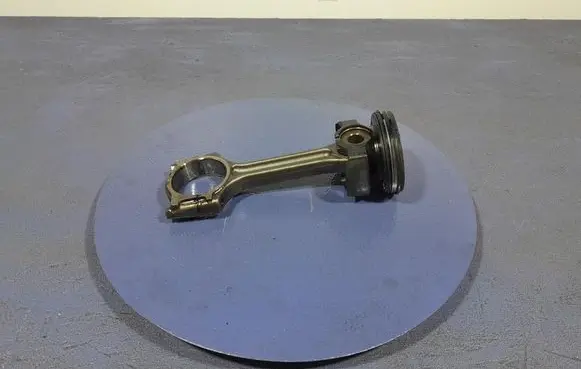 Nissan King Cab, Navara Piston YS23DDTT