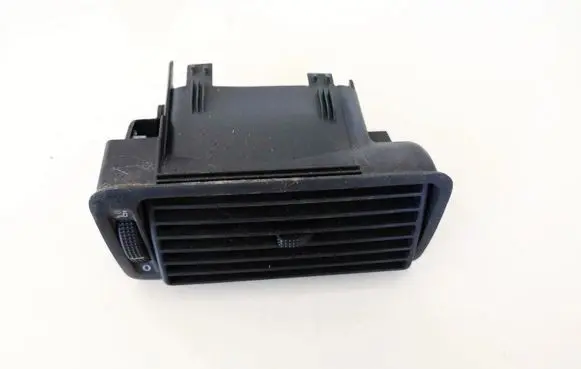 Volkswagen Golf IV Dash center air vent grill 1j1819704c