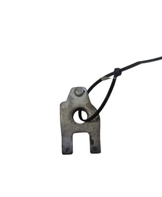 Nissan Qashqai Fuel Injector clamp holder 