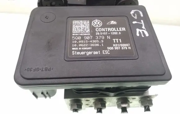 Volkswagen Golf VII ABS Pump 5Q0907379N 5Q0614517M