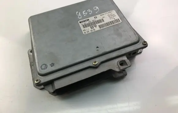 Peugeot 406 Engine control unit/module ECU 9624518380 0261204063