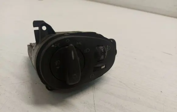 Ford Focus Light switch 98AG13A024Ae 04052500 981002C