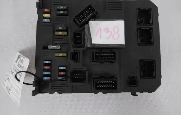 Peugeot 407 Comfort/convenience module 9655708380