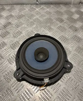 Nissan X-Trail T30 Front door speaker 28156CR000