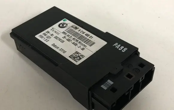 BMW 5 GT F07 Seat heating relay 921646801 9216468