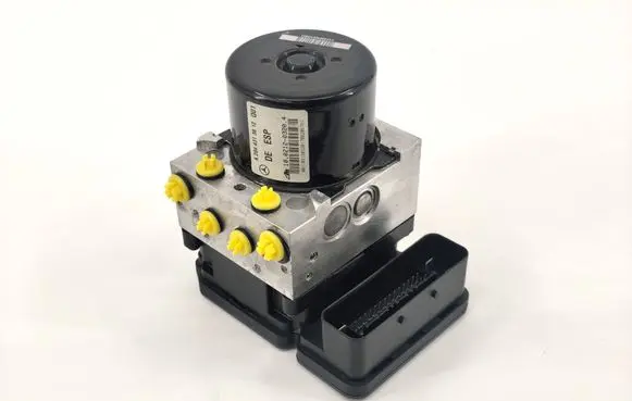 Mercedes-Benz C W204 ABS Pump A2044313812 A2045455232 10092623143