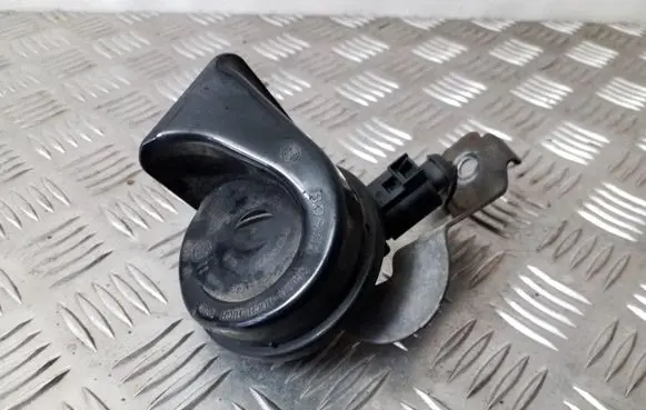 Volkswagen Touran I Horn signal