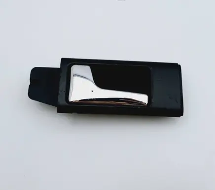 Audi A6 S6 C4 4A Front door interior handle 4A0837019B