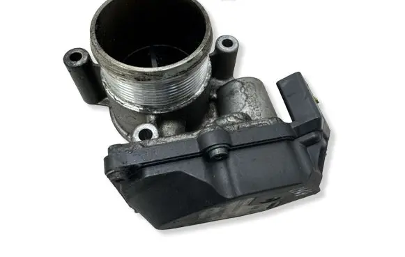 Audi Q5 SQ5 Throttle valve 03L128063K A2C53369978