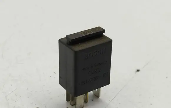 Volkswagen Sharan Other relay 7M0951253C