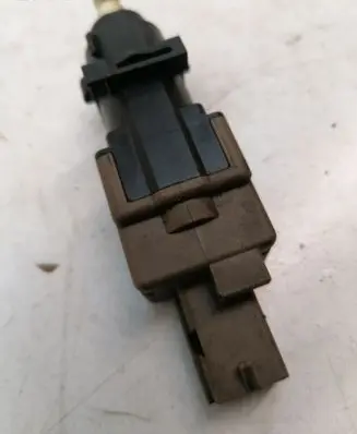Clutch pedal sensor