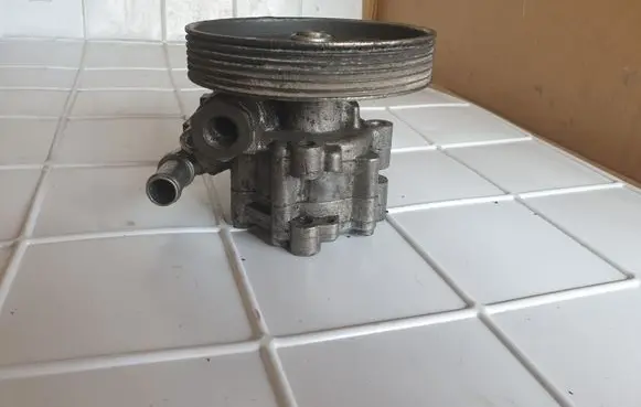 Power steering pump