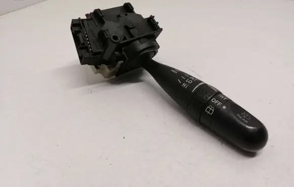 Toyota Corolla E120 E130 Wiper control stalk 373699 1A830