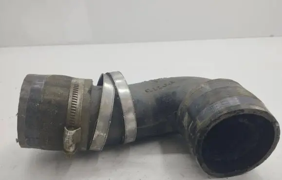 Volvo V40 Intercooler hose/pipe 31338572
