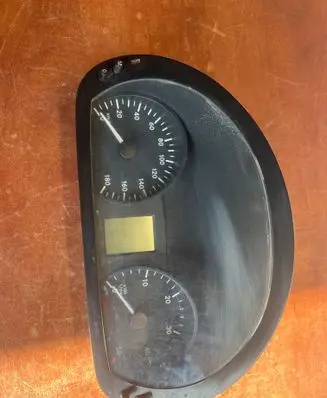 Mercedes-Benz Sprinter W906 Speedometer (instrument cluster) A9069006902 A9069012901 A9069026301