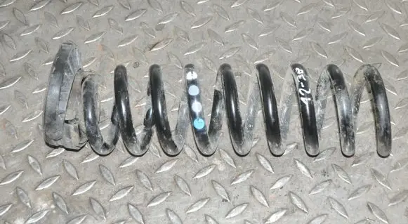 Mercedes-Benz CLS C257 Rear coil spring