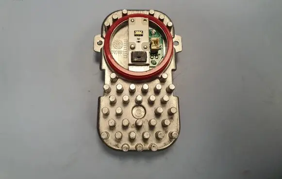 BMW 3 F30 F35 F31 LED ballast control module 63117263051 1305715084 63117240799