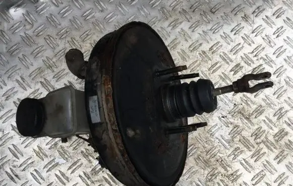 Mazda 626 Brake booster 83404300