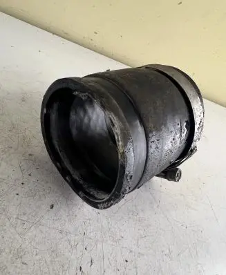 Toyota Land Cruiser (J120) Intercooler hose/pipe