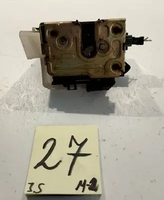 Renault Megane I Front door lock 7700431773