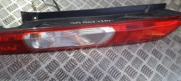 Ford Focus Rear/tail lights 4m5113405a 4m51-13405-a