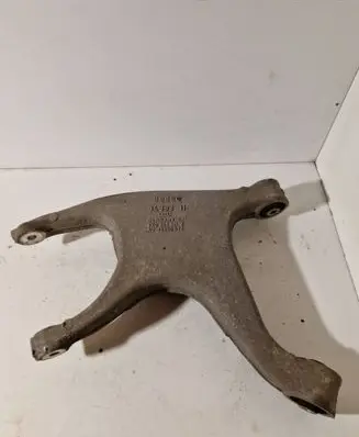 Rear upper control arm/wishbone