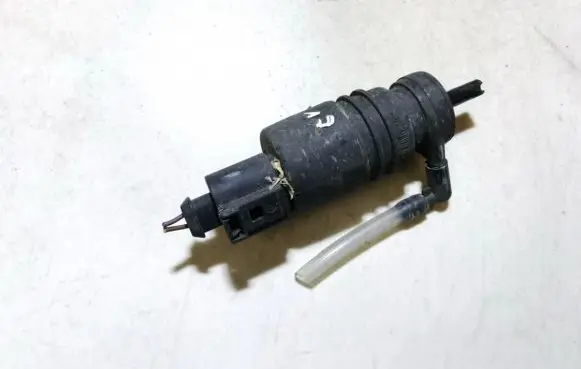 Audi A4 S4 B6 8E 8H Windscreen/windshield washer pump