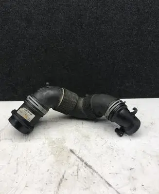 Volkswagen Caddy Air intake hose/pipe 3C0129654N VCD446196605 0281002531