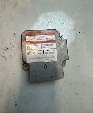 Suzuki Swift I Airbag control unit/module 3891062J12000
