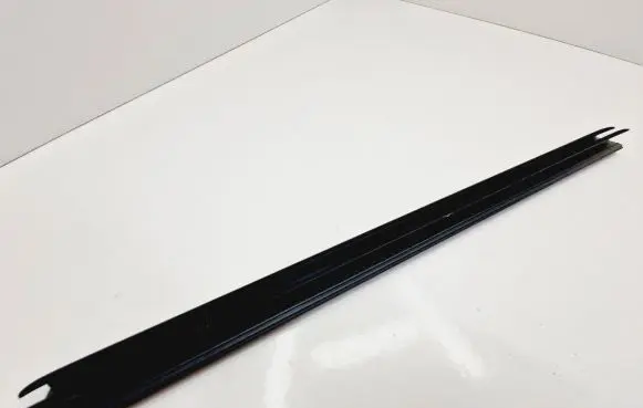 Peugeot 2008 II Rubber seal rear door window/glass 