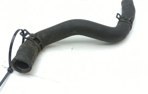 Mercedes-Benz A W176 Engine coolant pipe/hose A2465010258