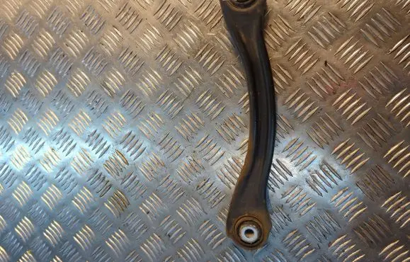 Mercedes-Benz C W203 Rear control arm