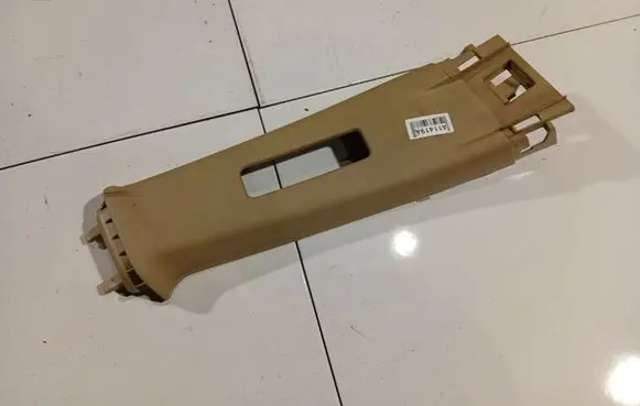 Honda CR-V (C) pillar trim 8411SWA0030
