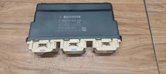 Mercedes-Benz E W213 Seat control module a2139002713
