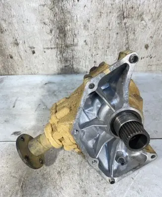 Gearbox transfer box case
