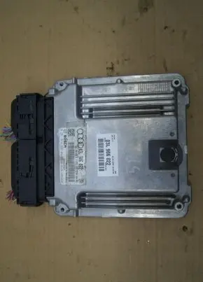 Audi A4 S4 B8 8K Engine control unit/module 0281014592