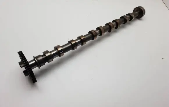 Volvo XC90 Camshaft 8699506
