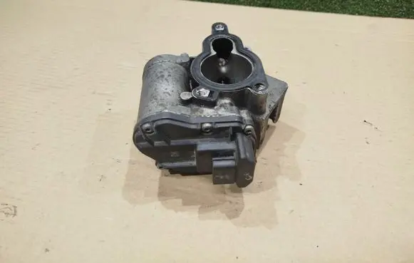 Renault Master III EGR valve 147105543R H8200987088 A2C53412016