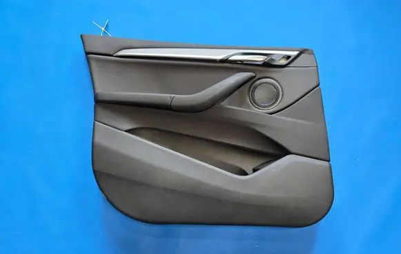 BMW X1 F48 F49 Front door card panel trim