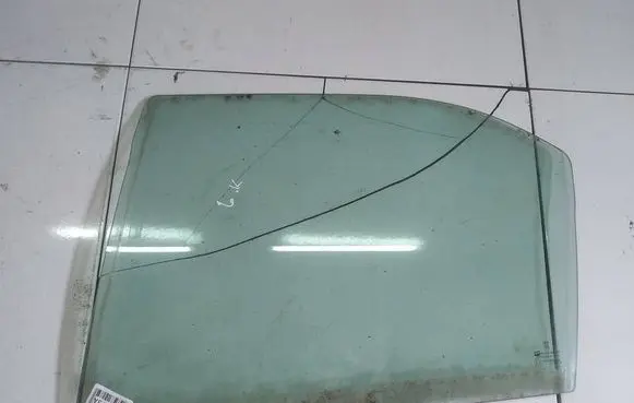 Peugeot 406 Rear door window glass AS2