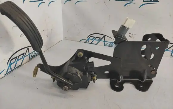 Renault Scenic II - Grand scenic II Accelerator throttle pedal 8200159647 00275 1963C