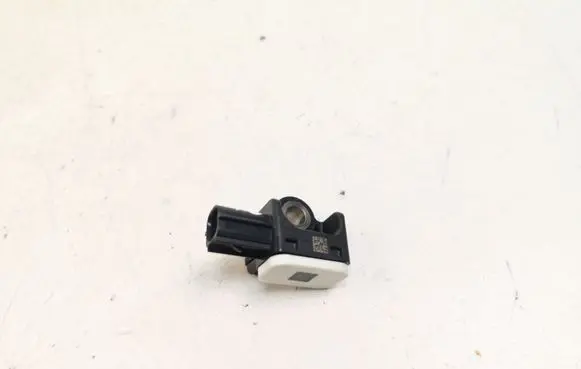 Ford Focus Airbag deployment crash/impact sensor AM5T14B342AA