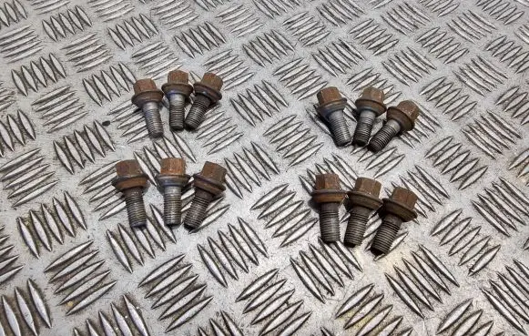Smart ForTwo I Nuts/bolts 