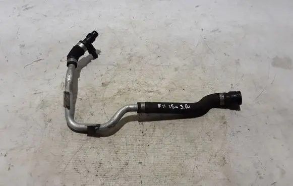 BMW 5 F10 F11 Engine coolant pipe/hose 8573157