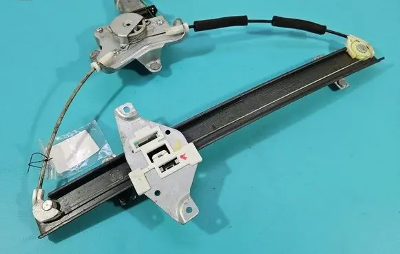 Rear door window regulator with motor