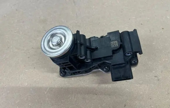 Mercedes-Benz C W206 Turbine electric control actuator A0009063014 028075102X 234574013