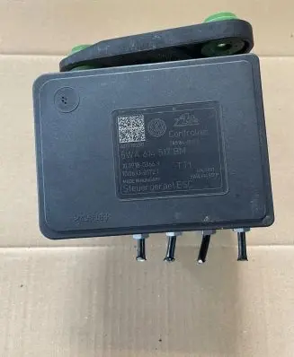 Skoda Octavia Mk4 ABS Pump 5WA614517BM