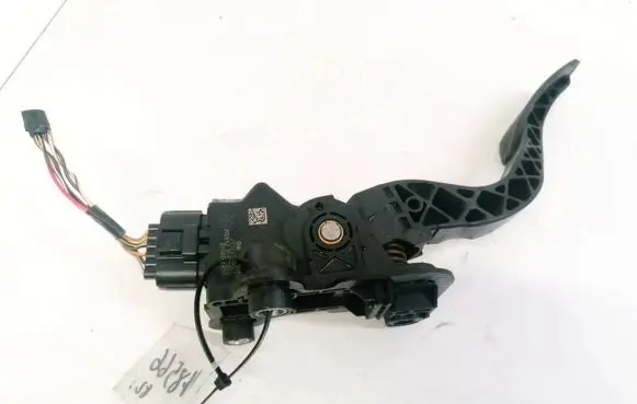 Chrysler Sebring (ST-22 - JR) Accelerator throttle pedal 04891586AB 47721417413