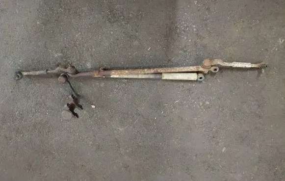 Mitsubishi Pajero Steering rack mechanical part 